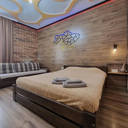Petropavlivska Apartment Тиха Вуличка В Центрі Старого Міста Kamjanez-Podilskyj Exterior foto