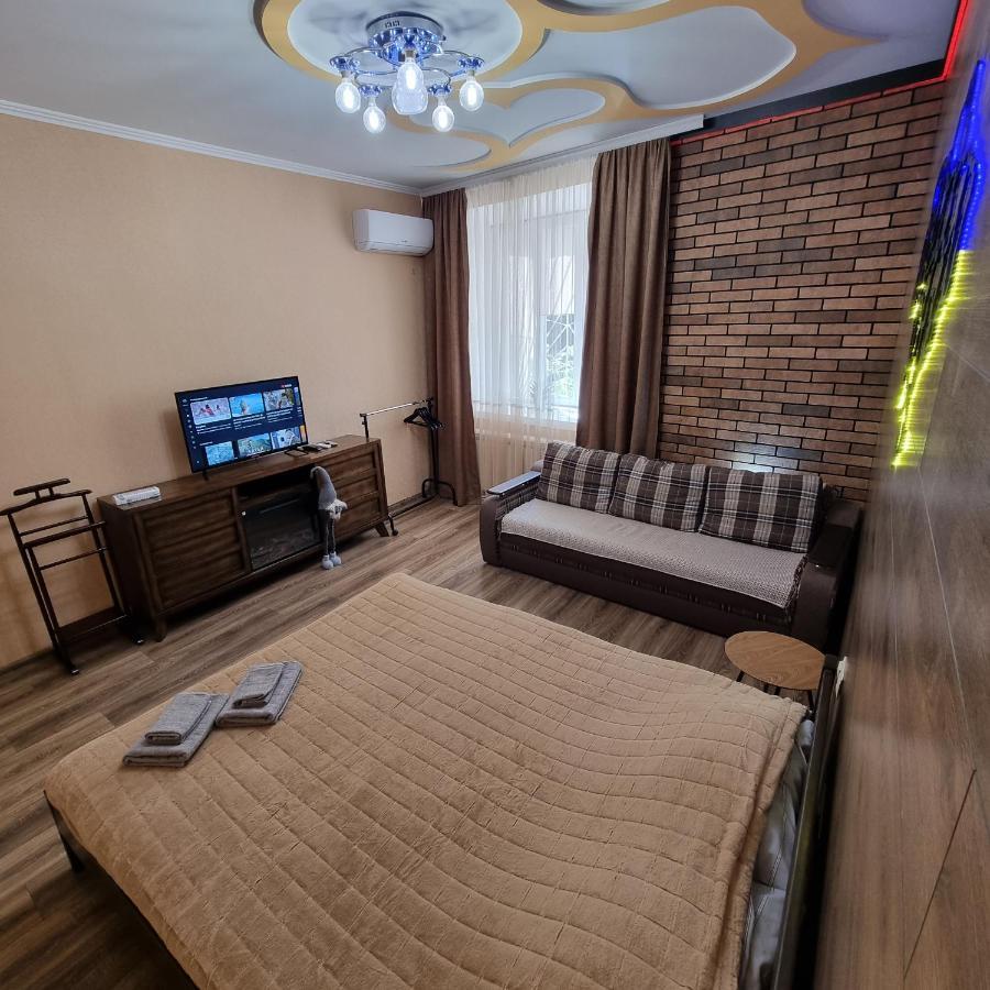 Petropavlivska Apartment Тиха Вуличка В Центрі Старого Міста Kamjanez-Podilskyj Exterior foto